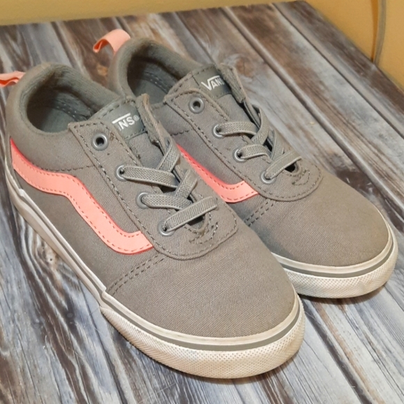 Vans Slip on Shoes - Picture 1 of 6